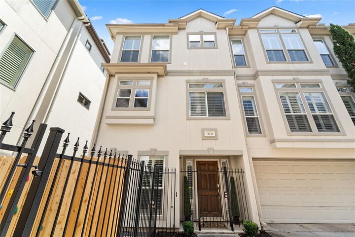 Property Photo: 126 Detering Street D TX 77007