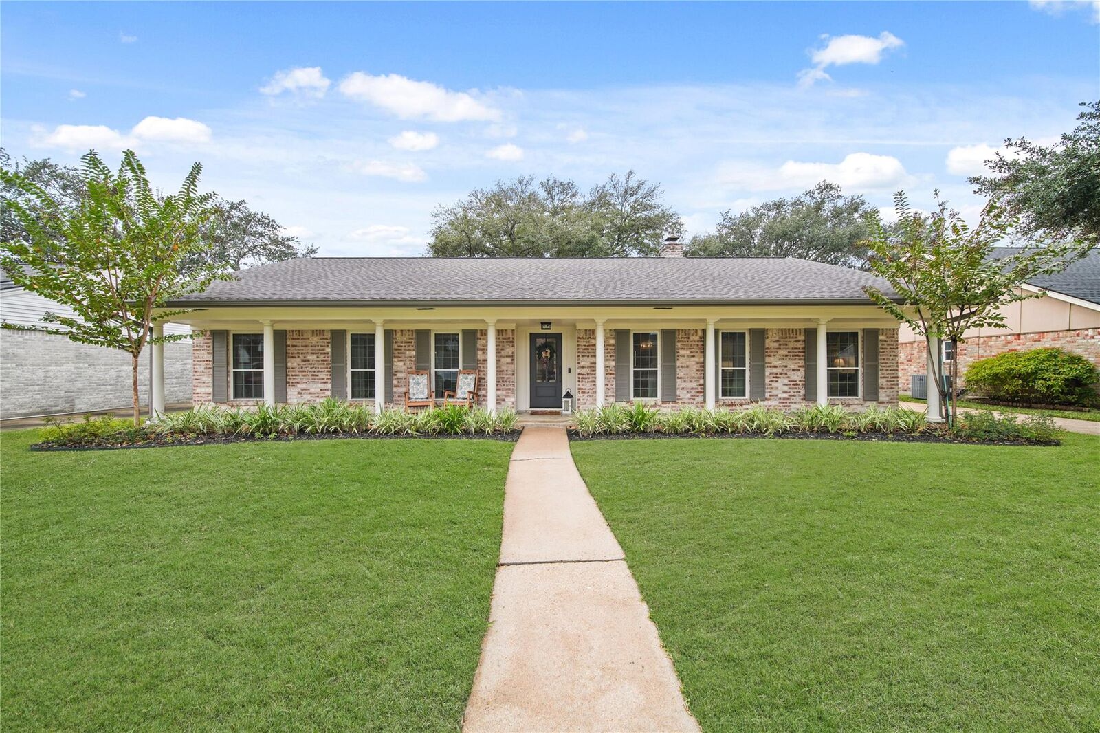 Property Photo: 3019 Riata Lane TX 77043