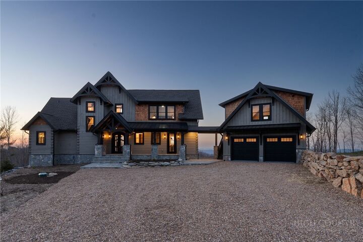 Property Photo:  617 Eagle Creek Trail  NC 28604 