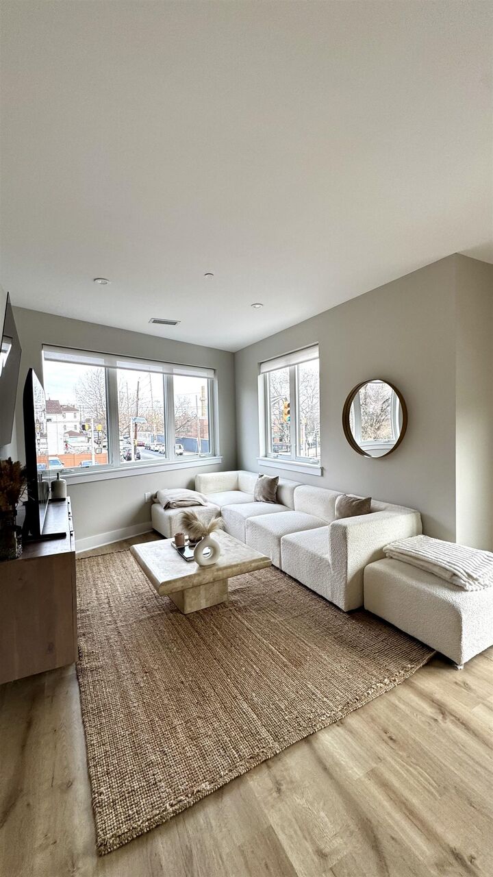 Property Photo:  203-205 Randolph Ave 101  NJ 07304 