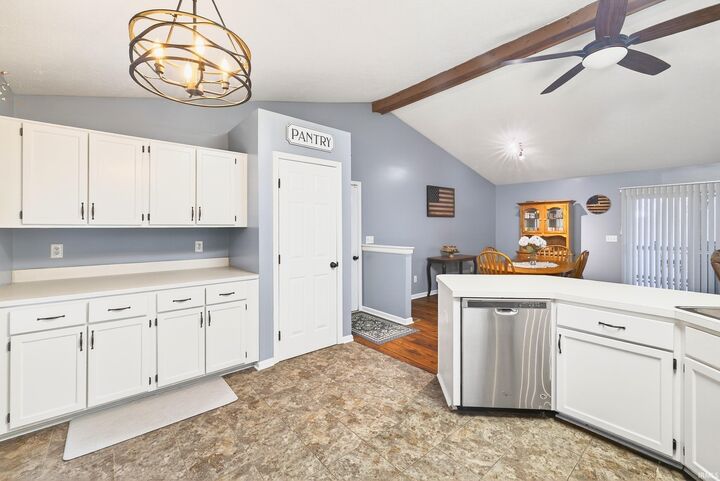 Property Photo:  206 Woodcliff Way  IN 47421-6682 