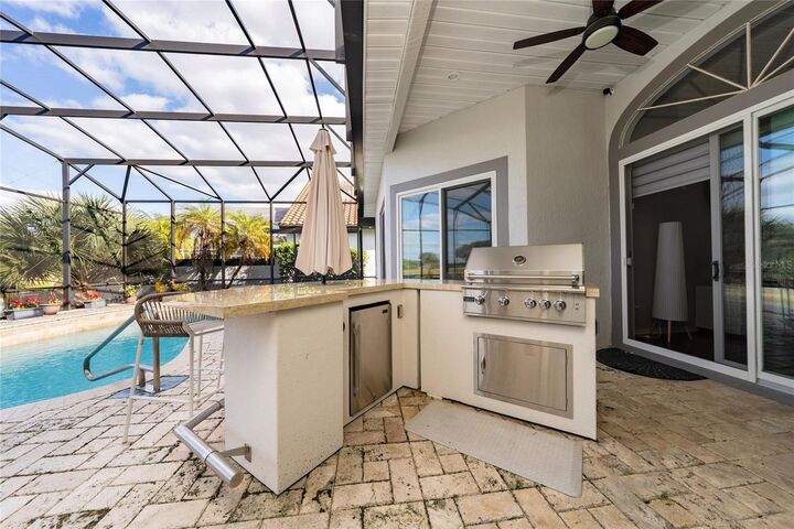 Property Photo:  7657 Mount Carmel Drive  FL 32835 