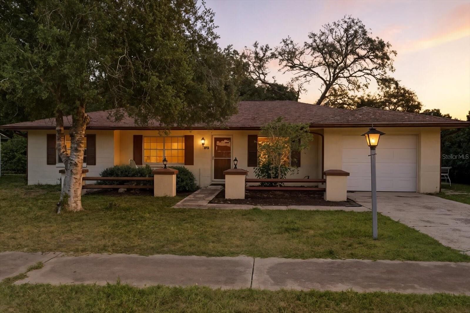 Property Photo:  9196 N Fawn Way  FL 34434 