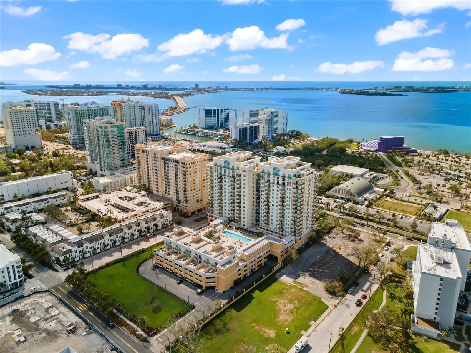 Property Photo: 800 N Tamiami Trail 321 FL 34236