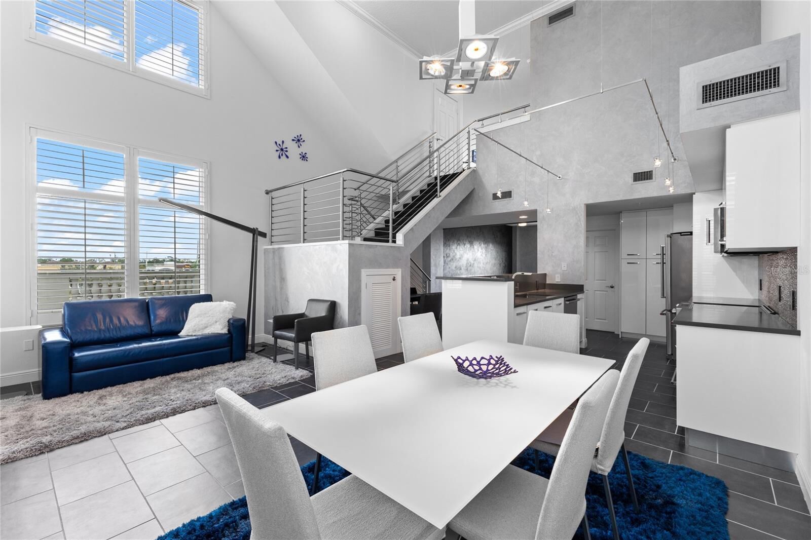 Property Photo: 800 N Tamiami Trail 321 FL 34236