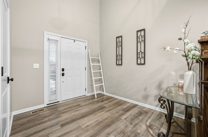 Property Photo: 7811 Bellflower Lane IL 60431