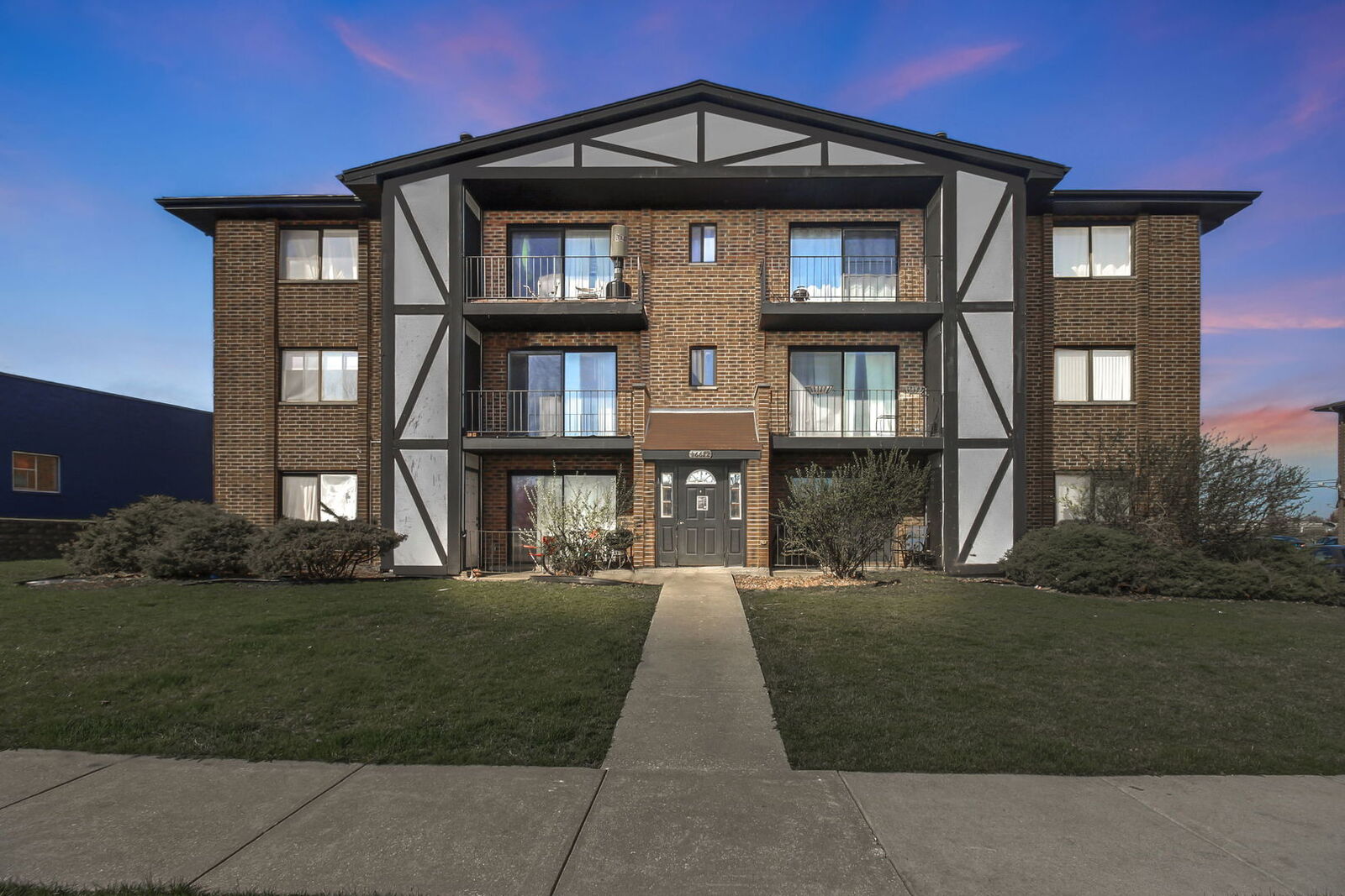 Property Photo: 16622 Theresa Lane 304 IL 60477