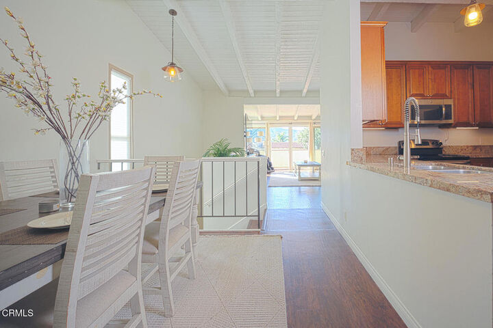 Property Photo:  942 Woodlawn Drive  CA 91360 