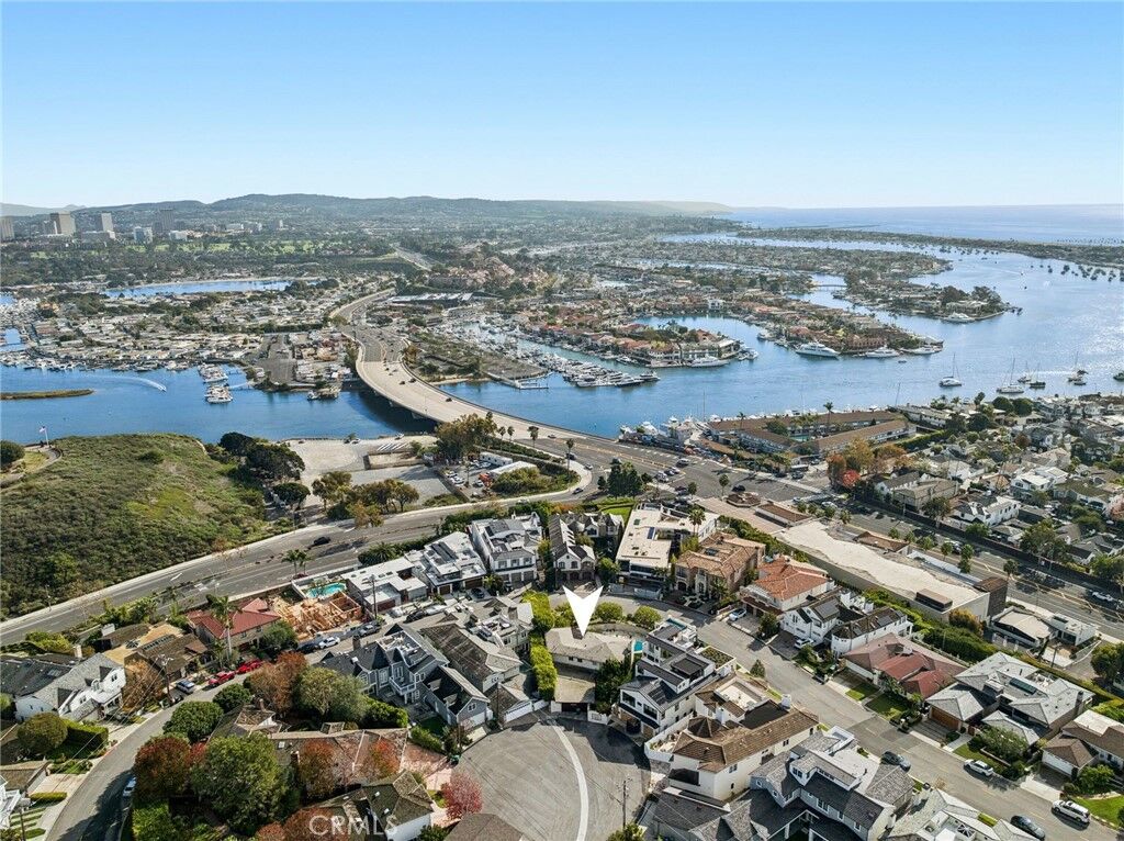 Property Photo:  101 Kings Place  CA 92663 