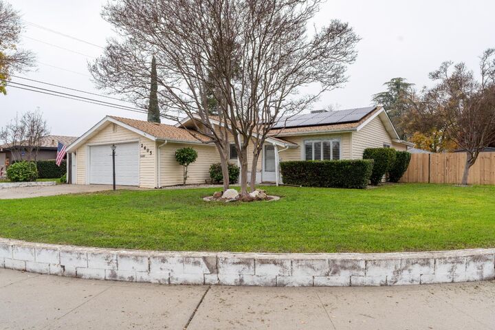 Property Photo: 2605 Cypress Avenue CA 95207