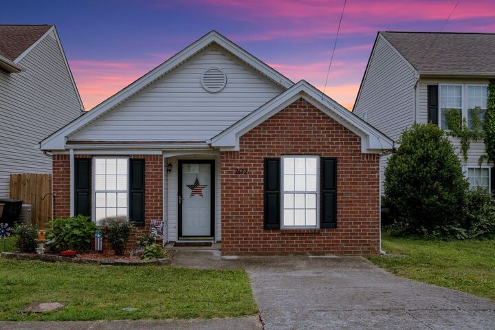 Property Photo:  2632 River Meade Way  TN 37214 