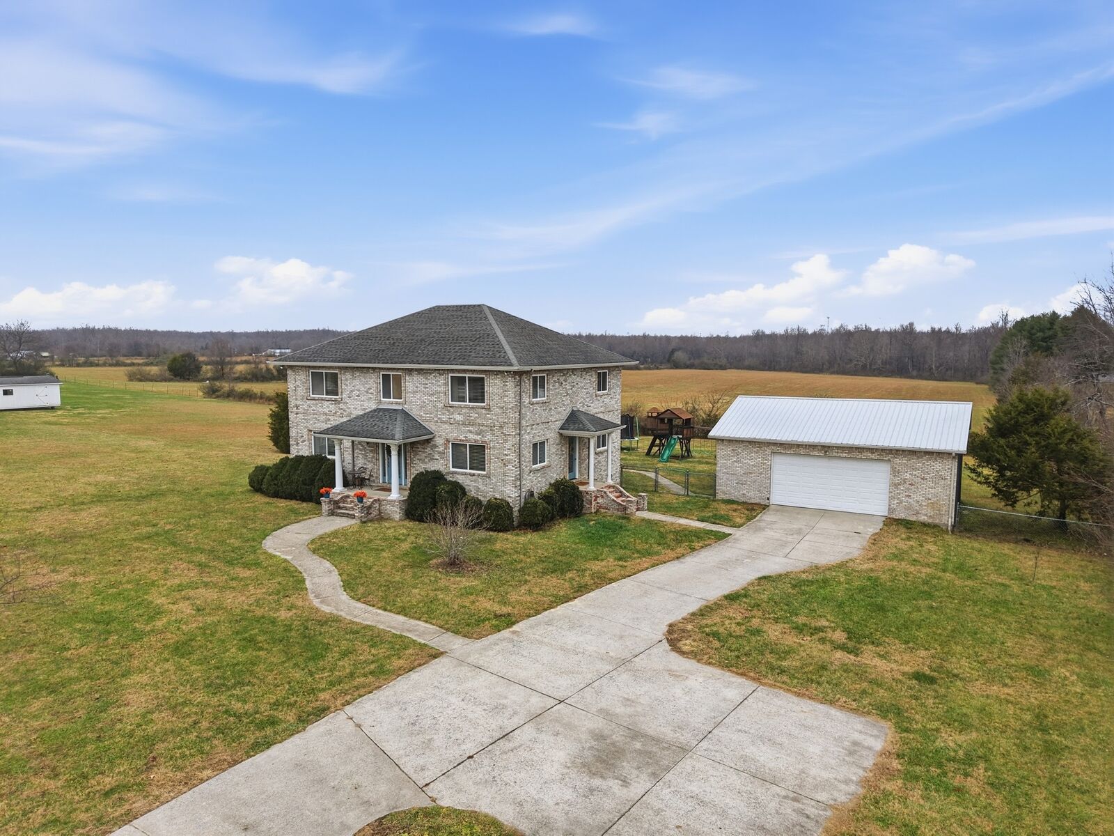 Property Photo:  558 Ferrells Loop Rd  TN 37018 