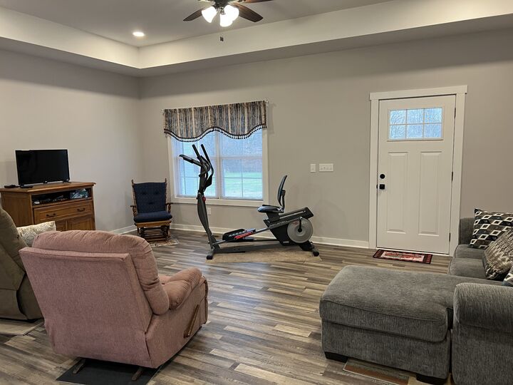 Property Photo: 383 Old Coleytown Ln TN 37083