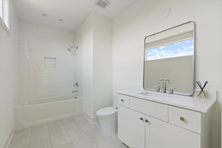 Property Photo:  4505 Wayland Dr  TN 37215 