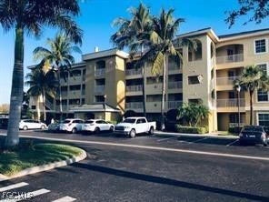 Property Photo:  1785 Four Mile Cove Parkway 342  FL 33990 