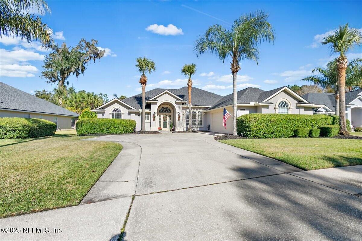 Property Photo:  1858 Sentry Oak Court  FL 32003 
