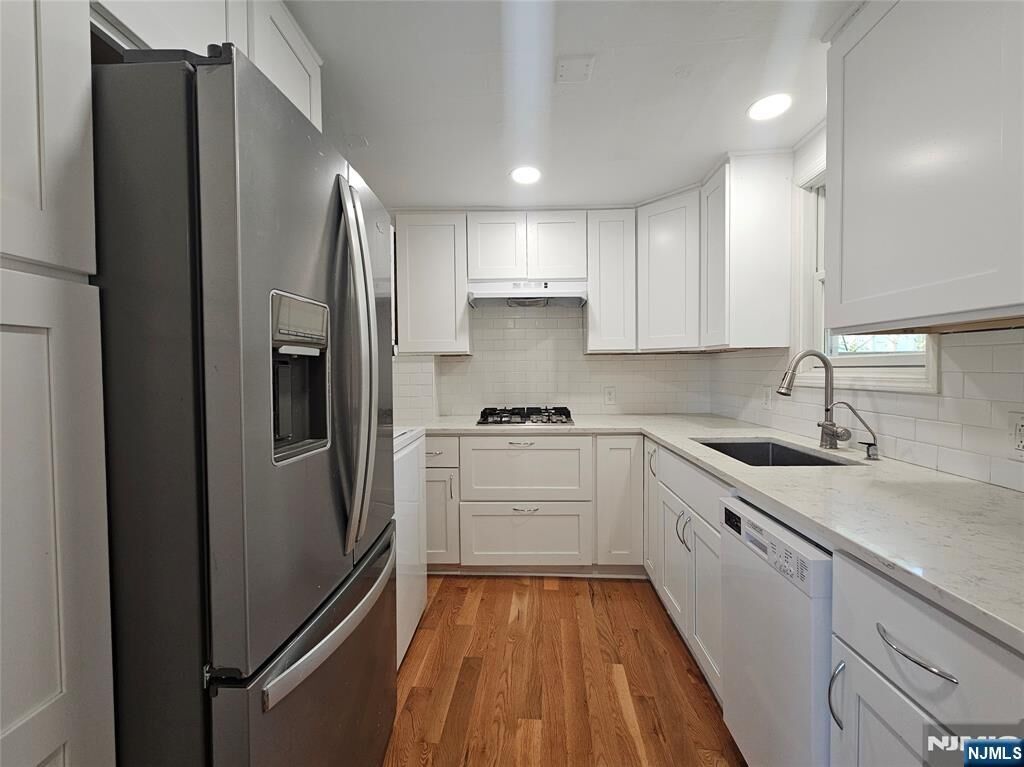 Property Photo:  95 Cannonball Road  NJ 07442 