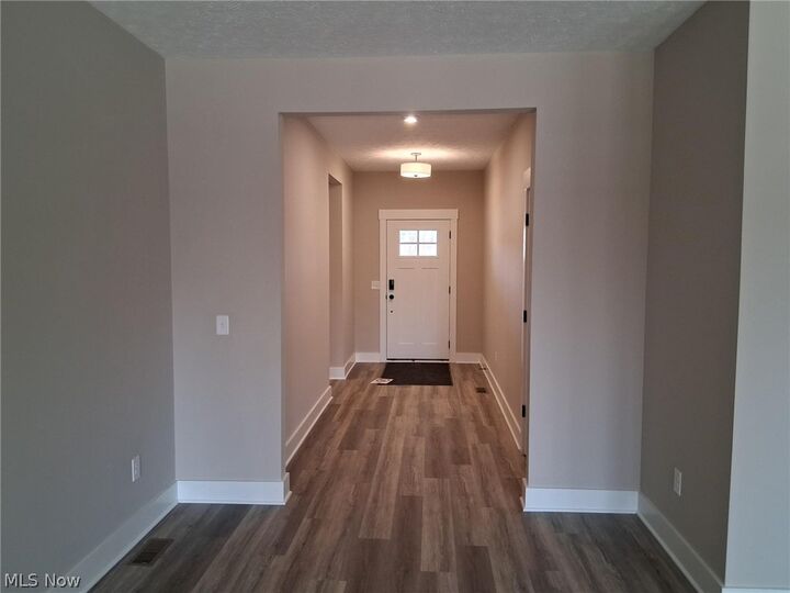 Property Photo: 2798 Grayson Drive OH 44256