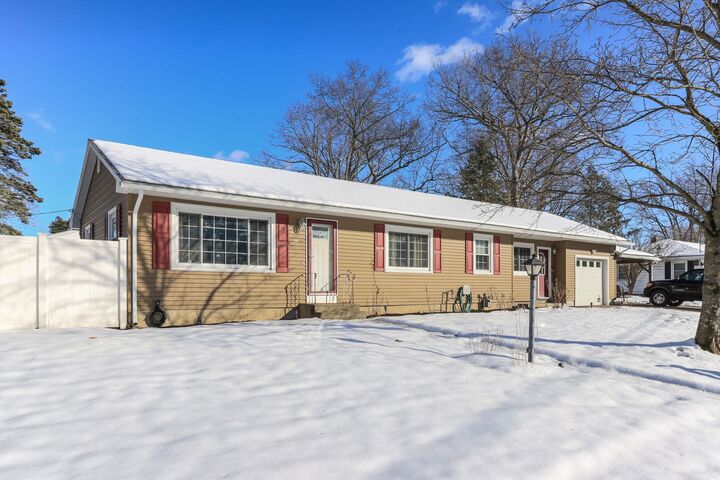 Property Photo: 2 Denise Street NH 03063