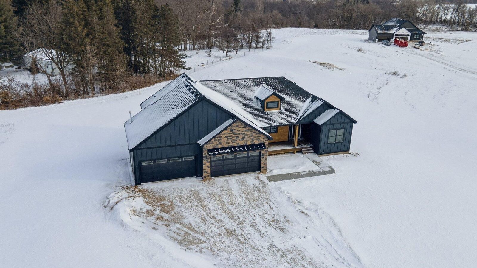 Property Photo:  906 Acorn Court  WI 54016 