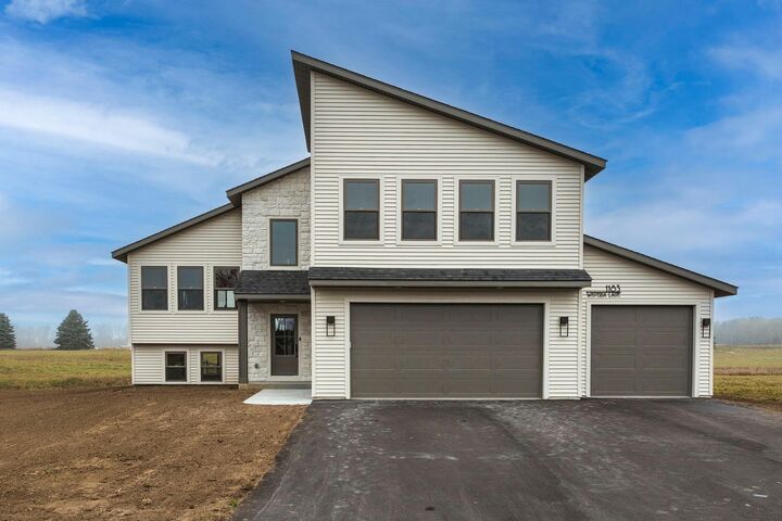 Property Photo:  1183 Wisteria Lane  WI 54017 