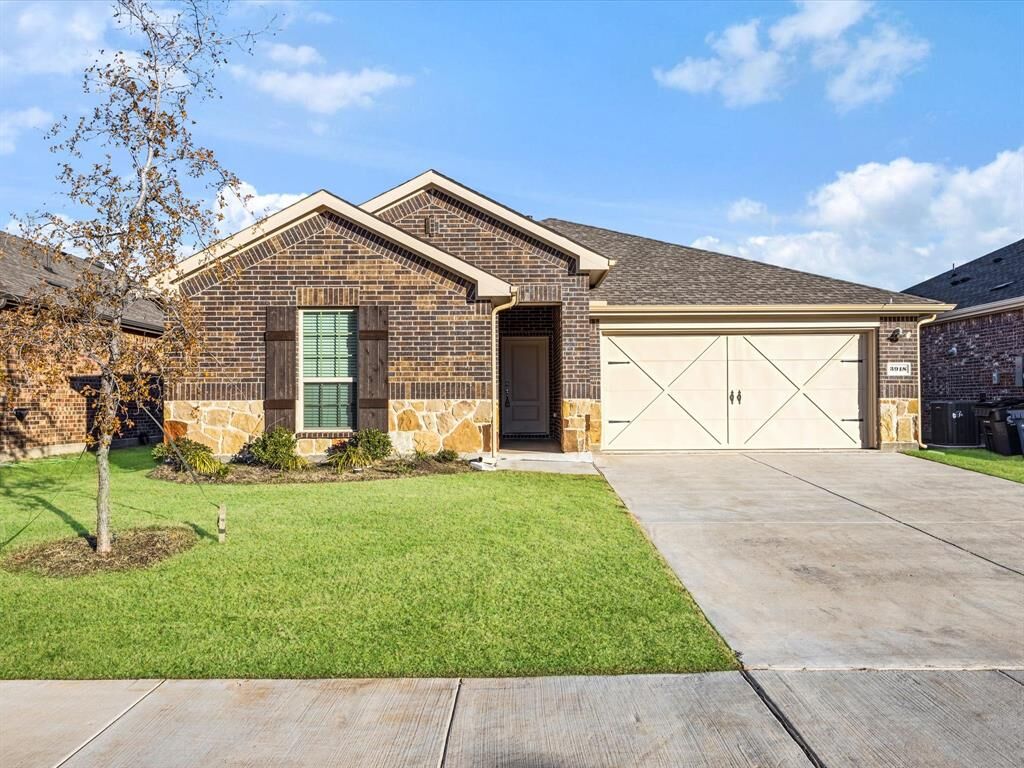 Property Photo:  3918 Faulkner Avenue  TX 76227 