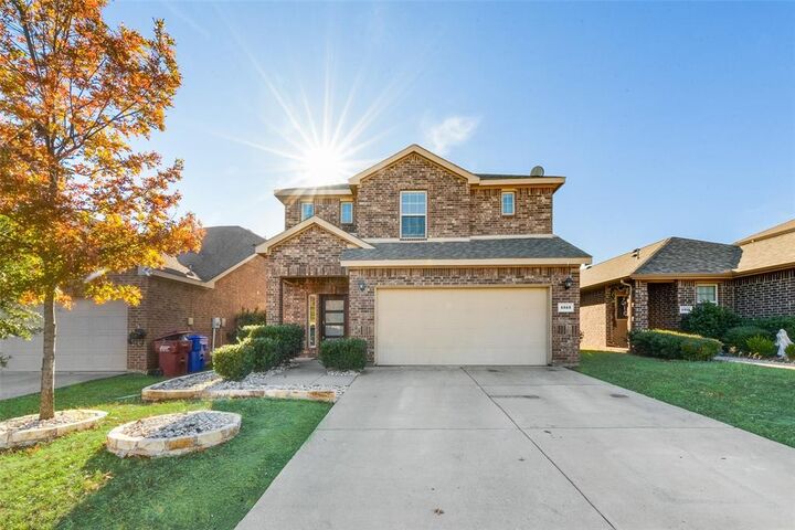 Property Photo: 1313 Alder Tree Lane TX 75189