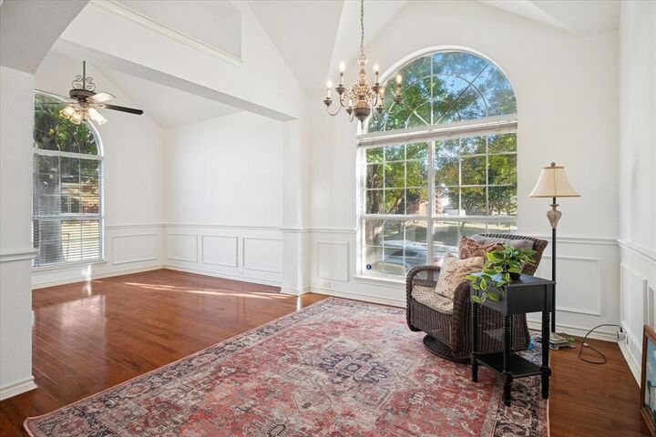 Property Photo: 1108 Brittany Place TX 75077