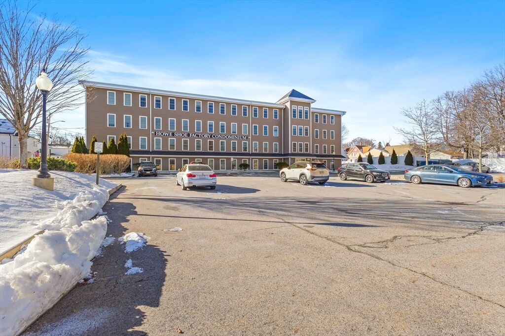 Property Photo: 110 Pleasant St 401 MA 01752