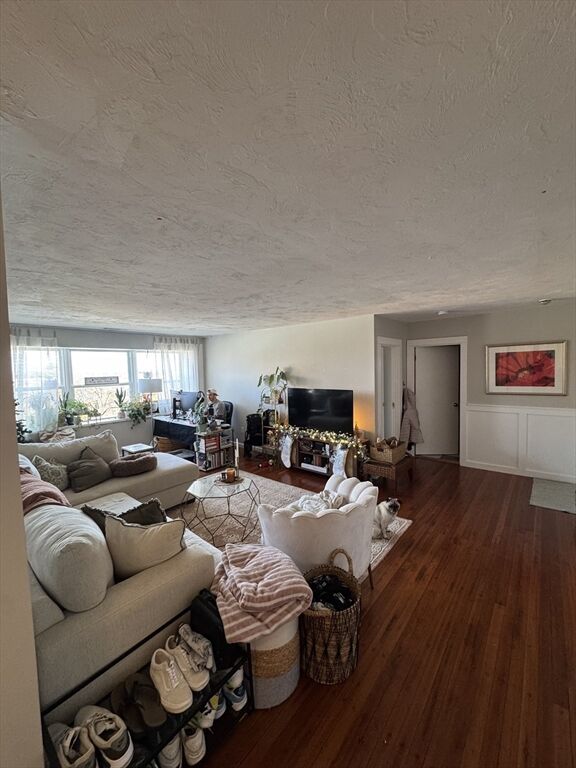 Property Photo: 21 Middlesex Ave 303 MA 01604