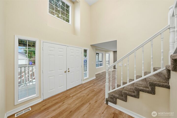 Property Photo: 20319 120th Avenue SE WA 98031