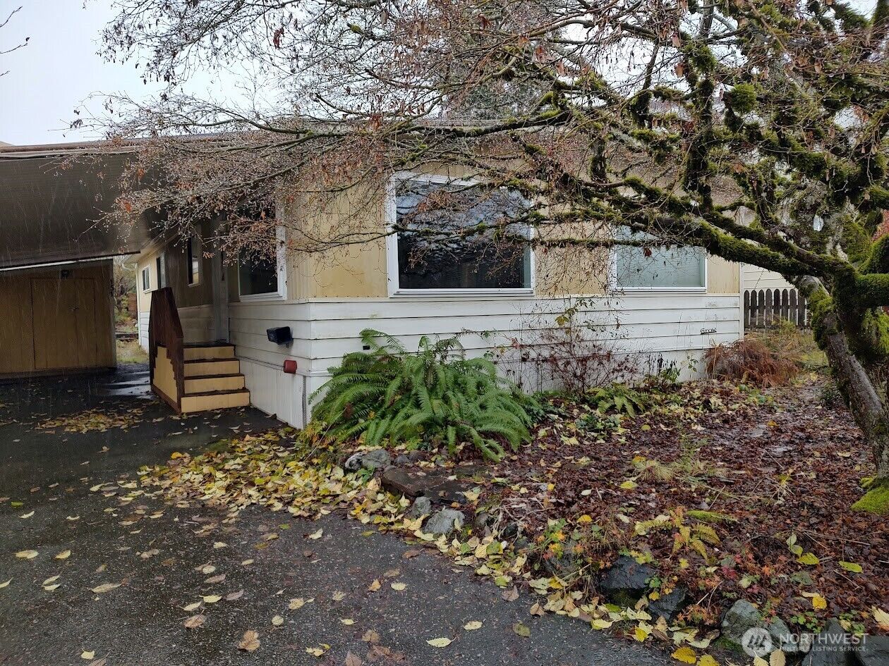 Property Photo: 13320 Highway 99 151 WA 98204