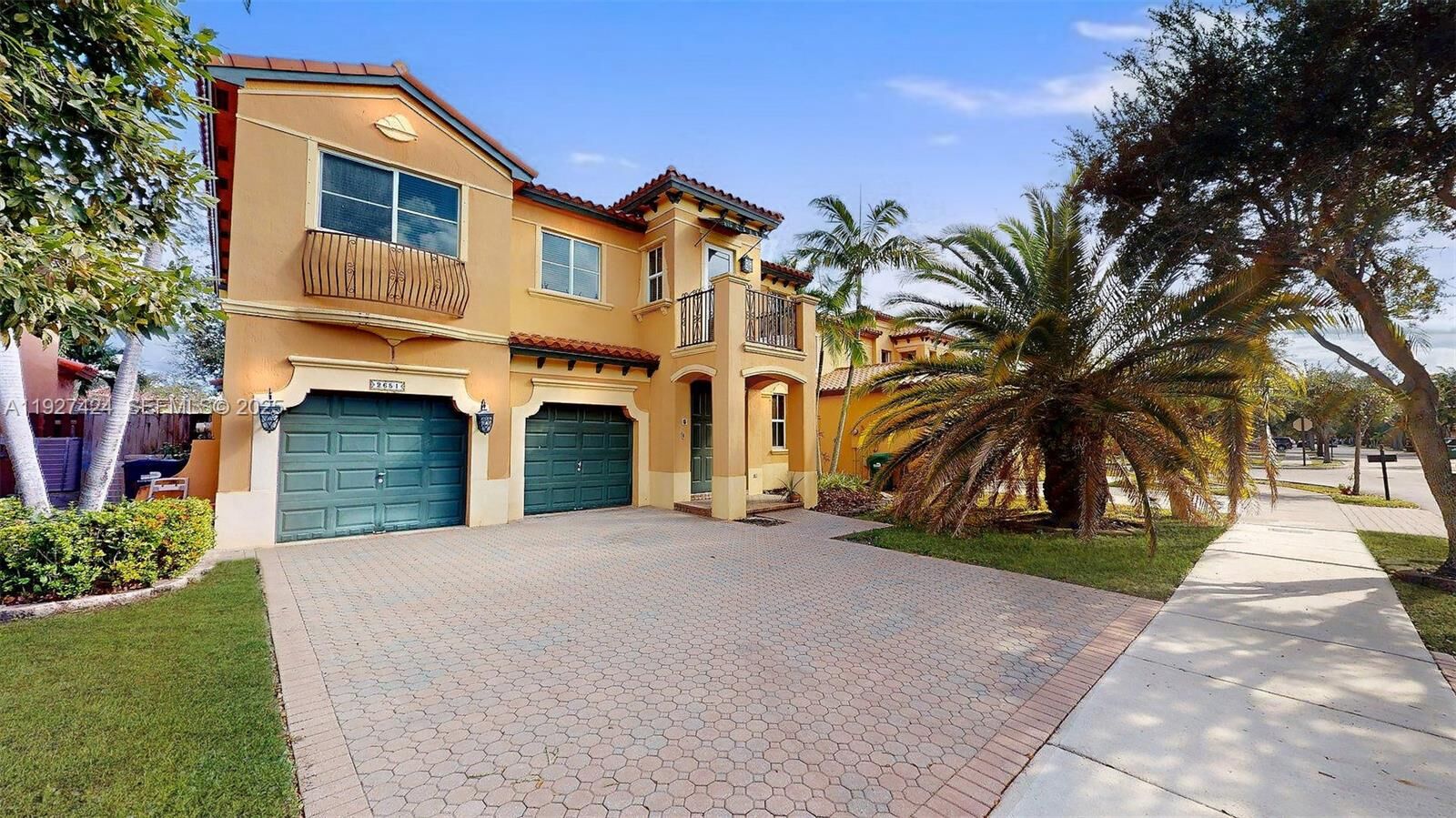 Property Photo: 2651 SW 152nd Ct FL 33185