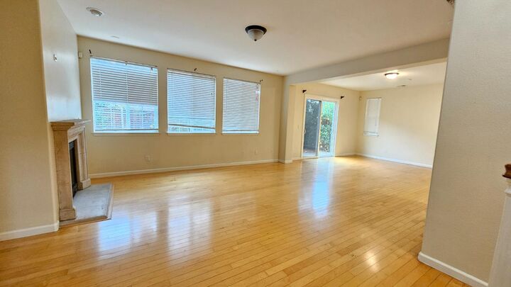Property Photo:  480 N Orinda Court  CA 95391 