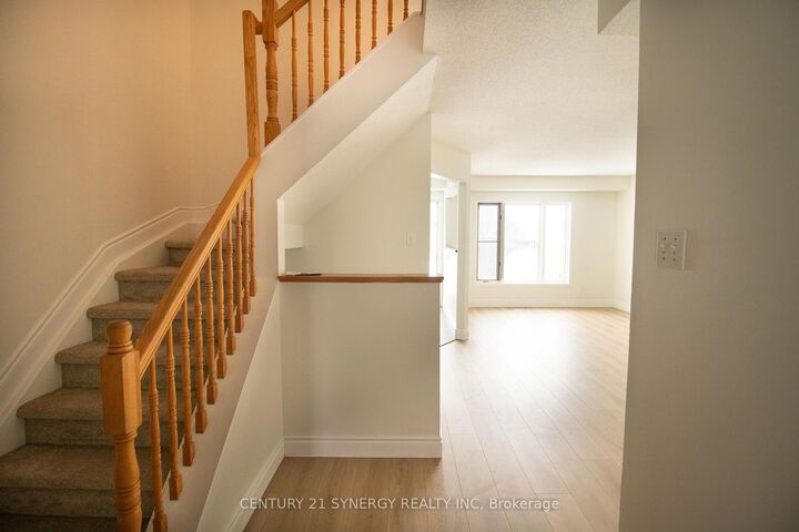 Property Photo: 73 Longshire Circle ON K2J 4K6