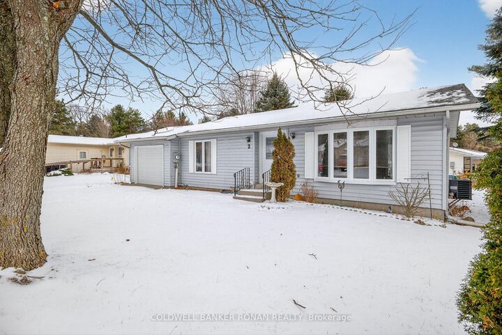 Property Photo: 2 Balsam Court ON L0G 1W0