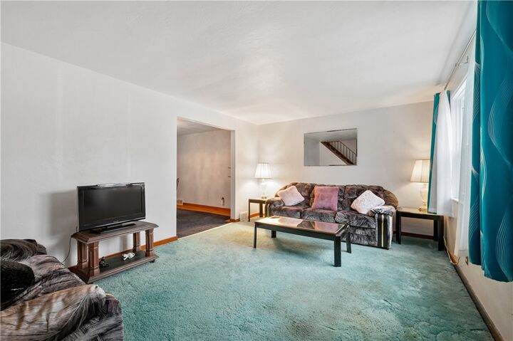 Property Photo: 2520 Starkamp Street PA 15226