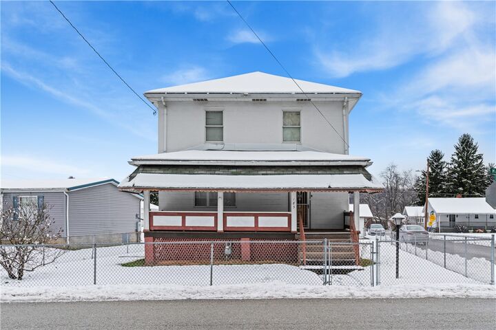 Property Photo: 185 Main St PA 15480