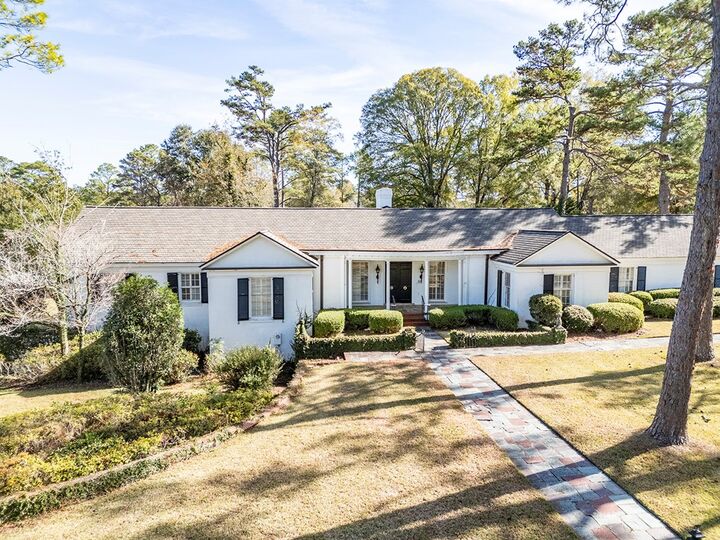 Property Photo: 2600 E Doublegate Drive E GA 31721