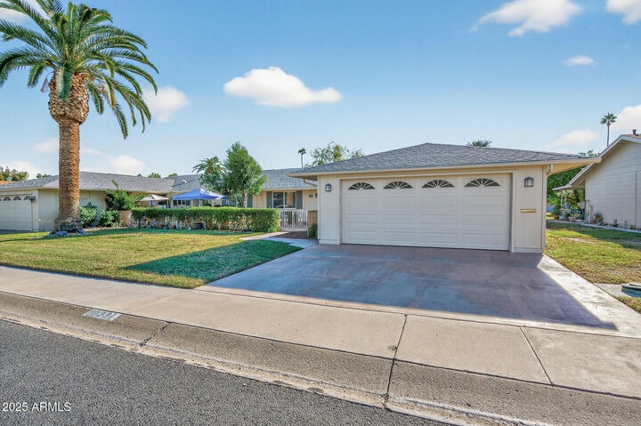 Property Photo:  10331 W Prairie Hills Circle W  AZ 85351 