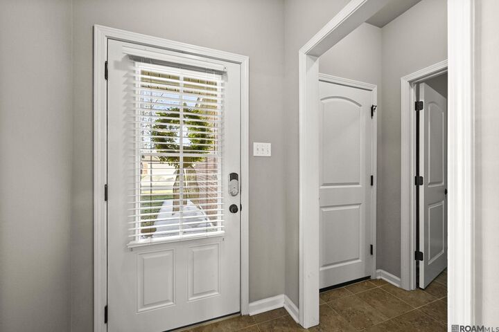 Property Photo: 42391 Cedarstone Ave LA 70769