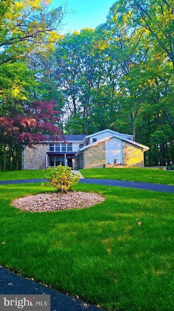 Property Photo: 555 Hilltop Road PA 17036