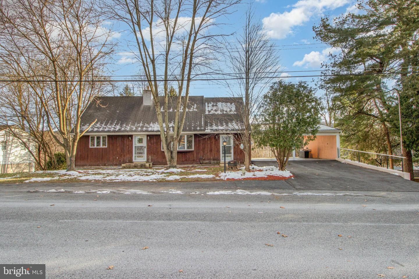 Property Photo: 36 Crescent Drive PA 17070