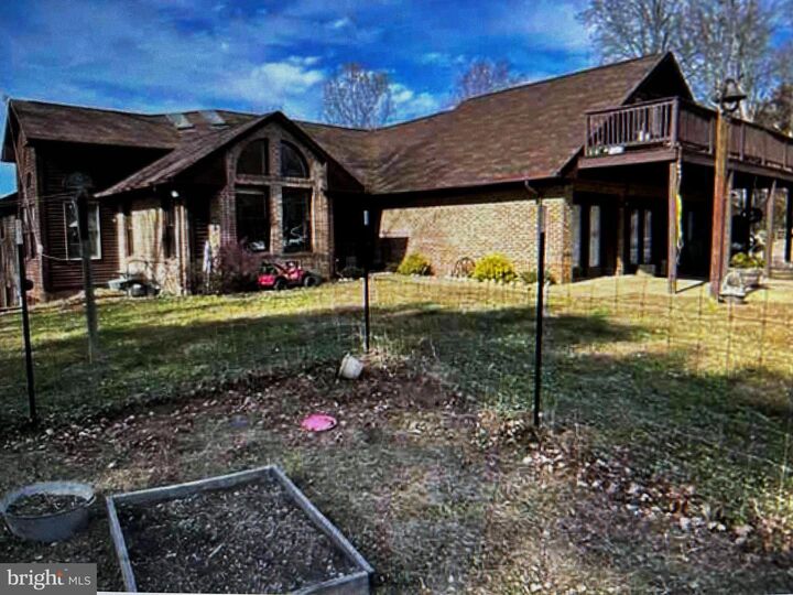 Property Photo:  436 Hinsons Ford Road  VA 20106 