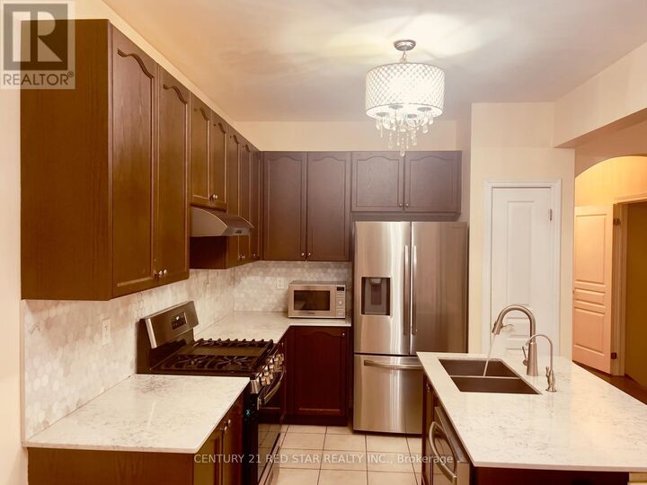 Property Photo:  55 Chesterwood Crescent  ON L6Y 0Z4 