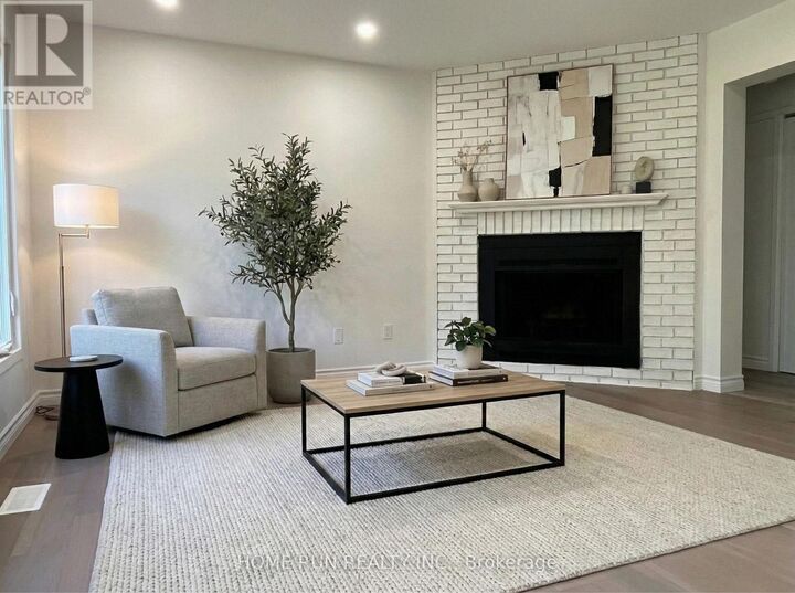 Property Photo:  17 McClure Crescent  ON K2L 2H1 