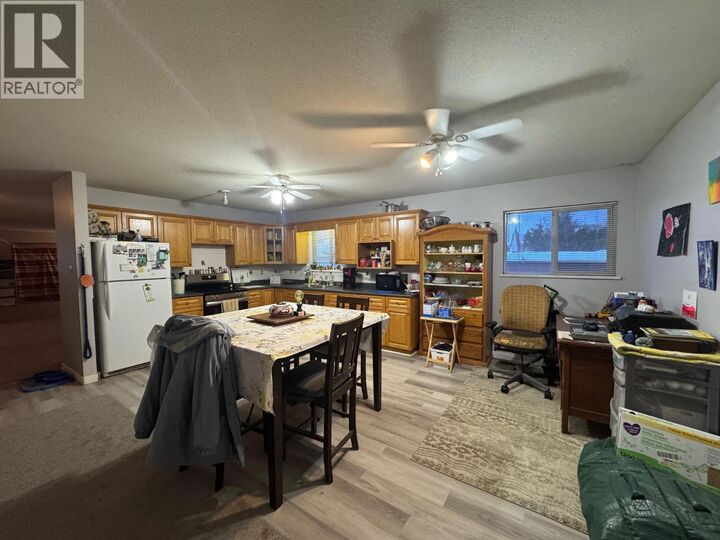 Property Photo: 1407 Fir Avenue BC V1K 1L1