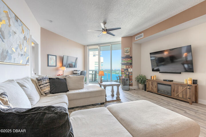 Property Photo:  231 Riverside Drive 2504  FL 32117 