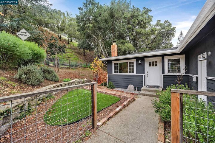 Property Photo: 971 W Green St CA 94553