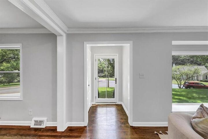 Property Photo:  3423 Rugby Circle  GA 30337 
